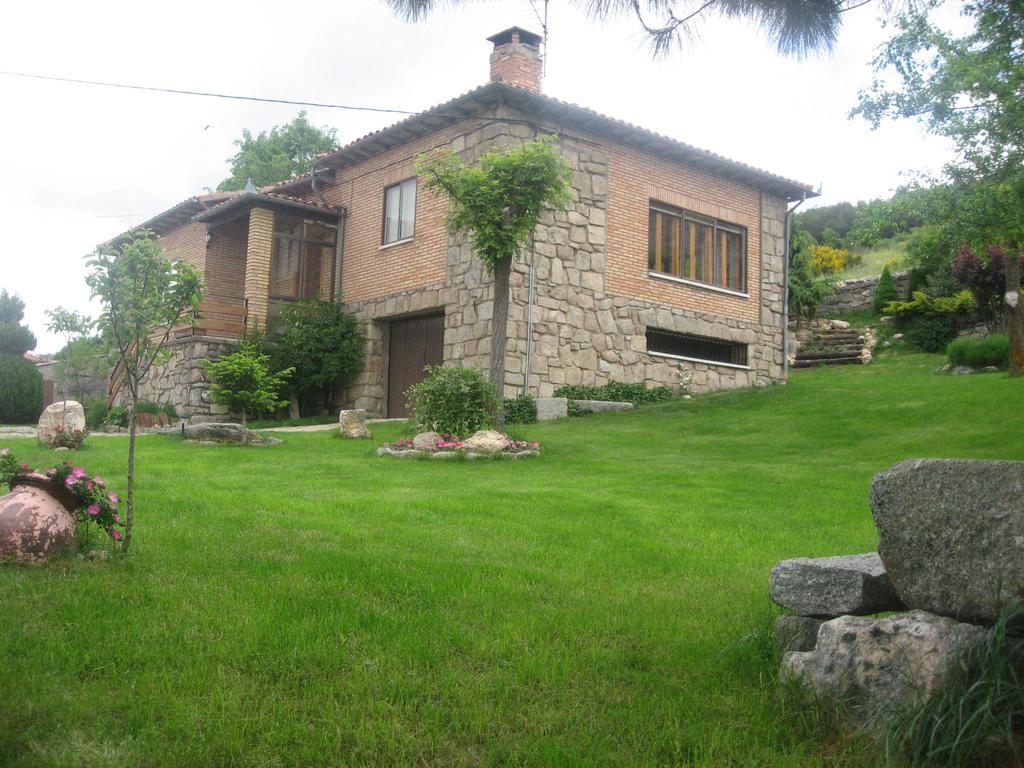 La Ladera Villa Hoyos del Espino Rum bild