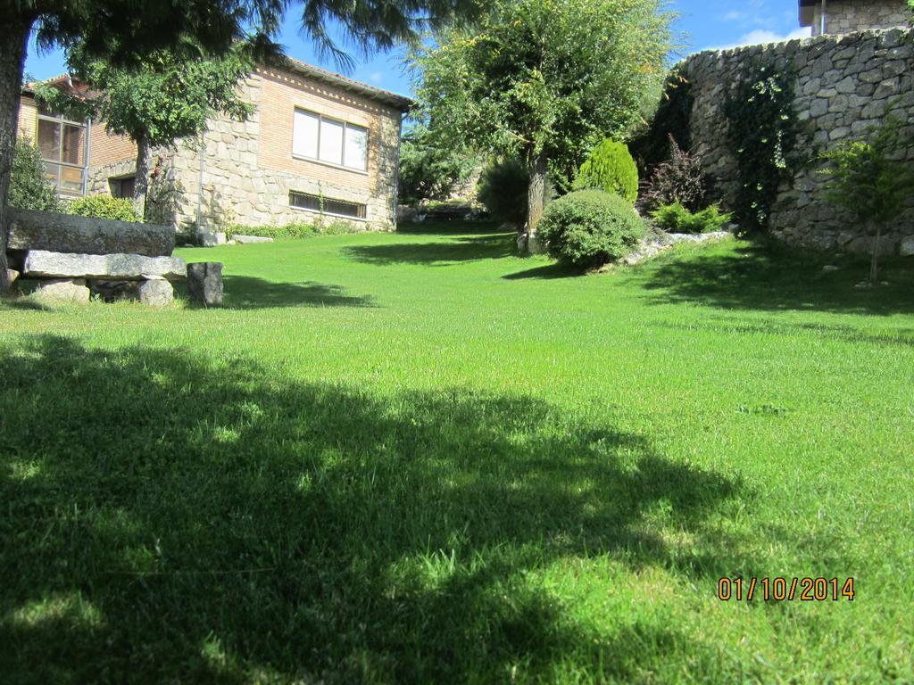 La Ladera Villa Hoyos del Espino Exteriör bild
