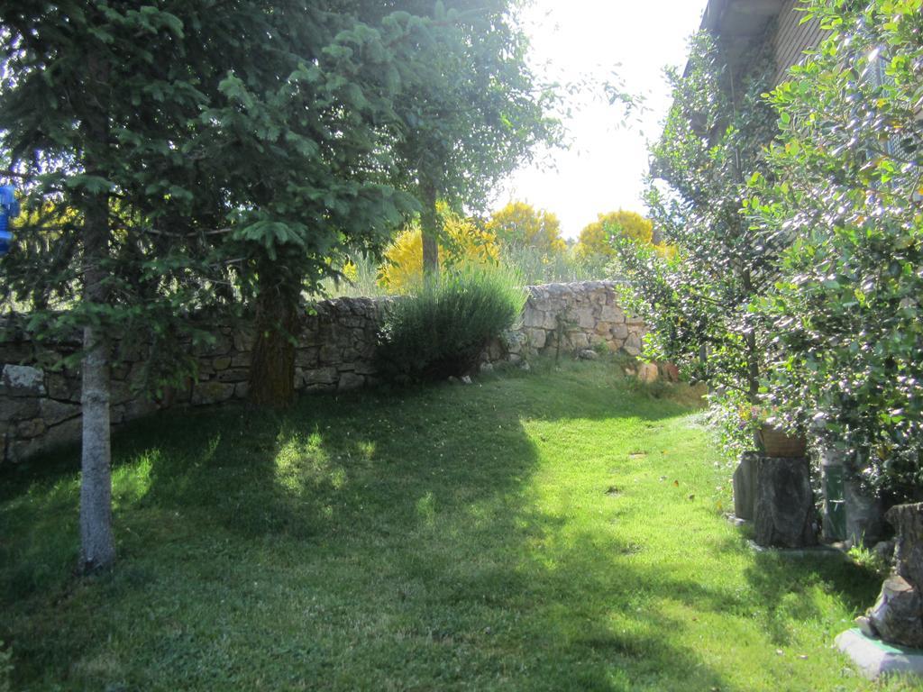 La Ladera Villa Hoyos del Espino Exteriör bild